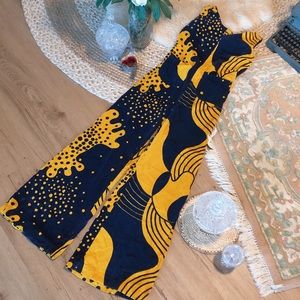 1970’s Vintage Pop-Patterned Velvet Romper/Jumpsuit